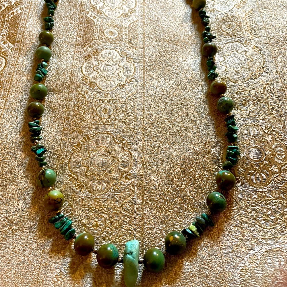 Nugget and bead Arizona turquoise necklace